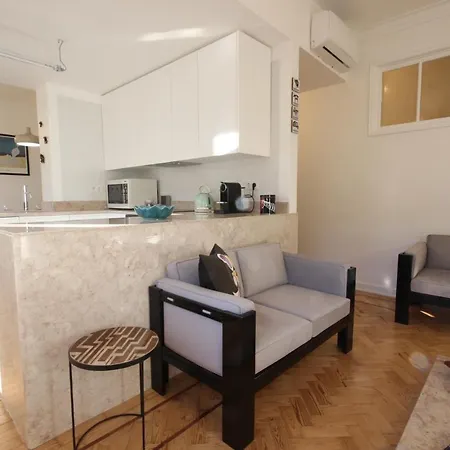 Retreat - Entrecampos アパート