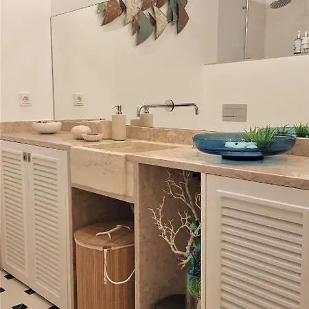 Retreat - Entrecampos リスボン