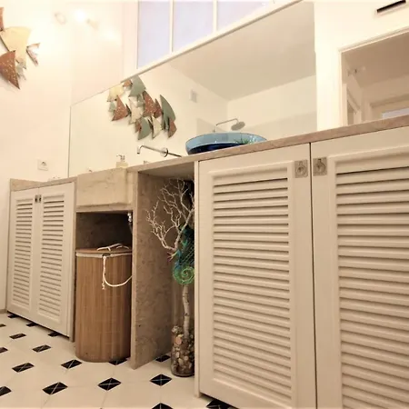 Retreat - Entrecampos * リスボン